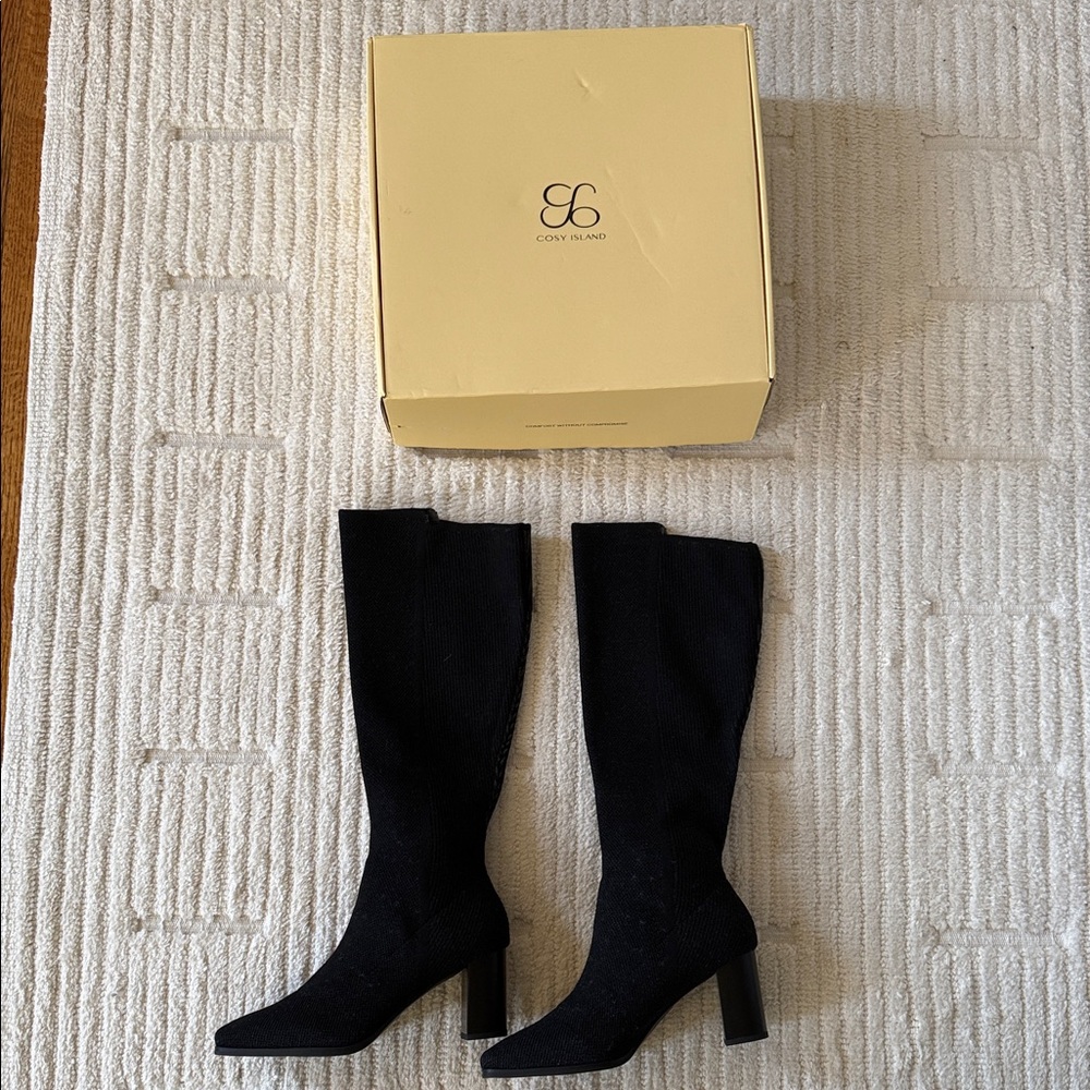 Cosy Island Black Heeled Boots for Women